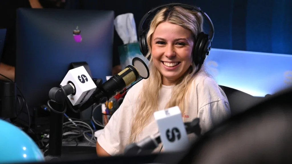 Hailey Welch Net Worth: How Viral Fame Turned into Financial Success