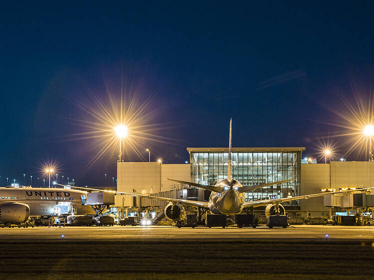 DTW Airport Guide 2026: Locations, Directions, and Travel Tips DTW Airport